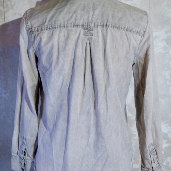 American Eagle Women's Small Light Wash Denim Button Down Shirt - Picture 2 of 5